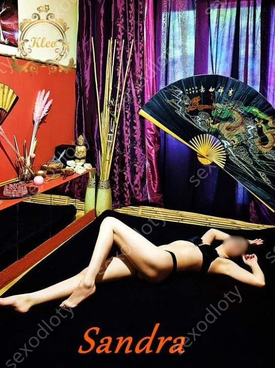 Sandra Tantra NURU